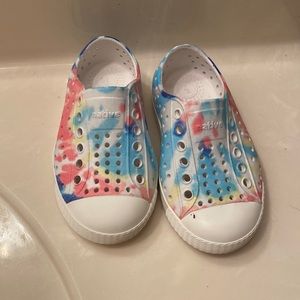 Size 6 natives. Worn once.